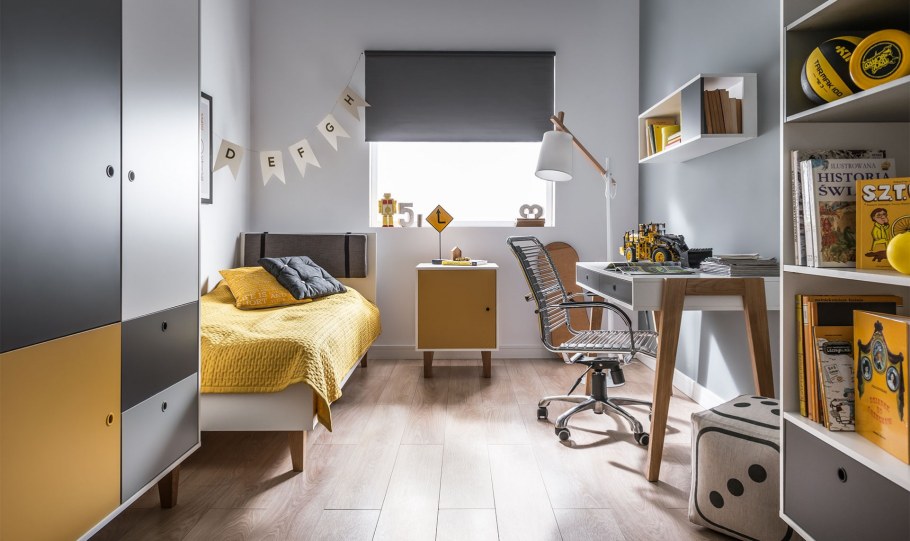 Детская с бежевой мебелью