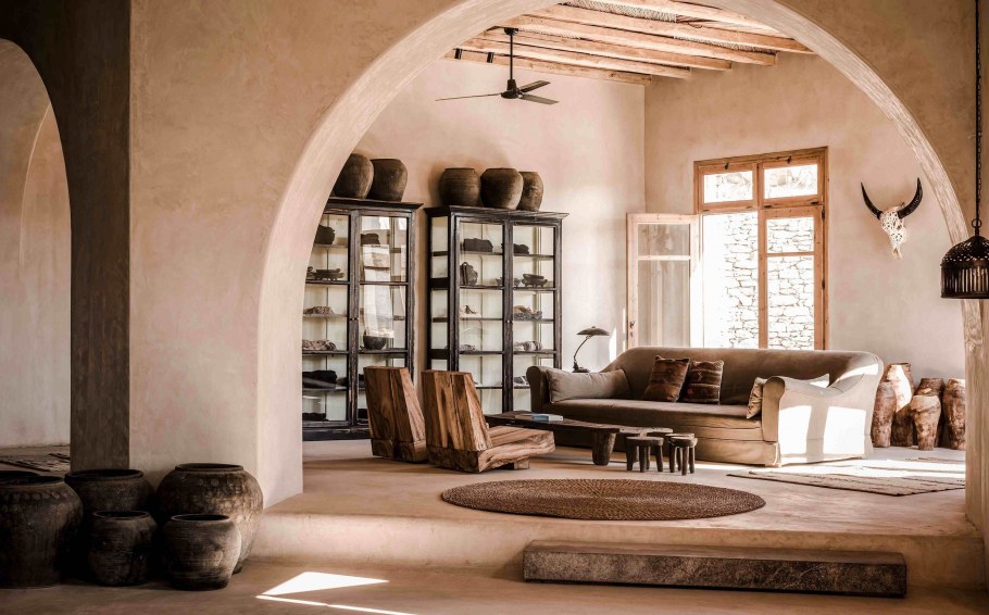 Современная мебель в греческом стиле