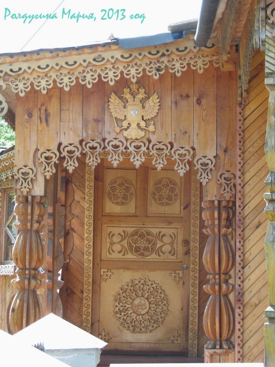 Резные крылечки