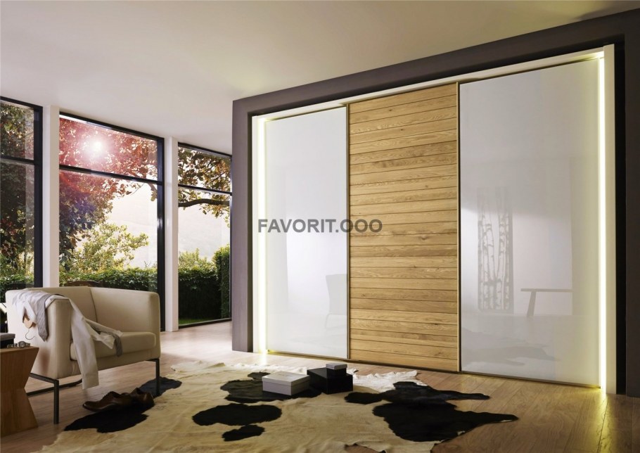 Дуб молочный IRDA шкаф купе