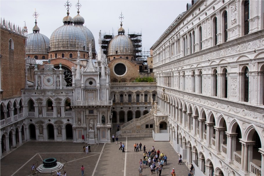 Италия дворец дожей в Венеции