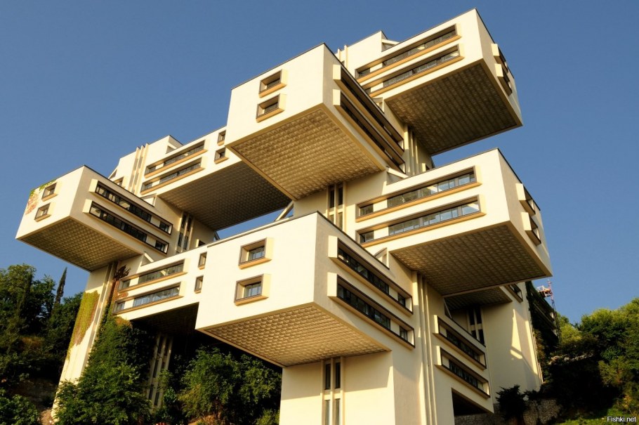 Инженерный корпус Министерства автомобильных дорог, Тбилиси, Грузия