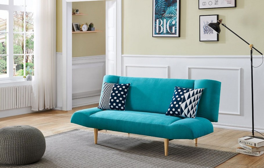 Гостиная в светло голубых тонах