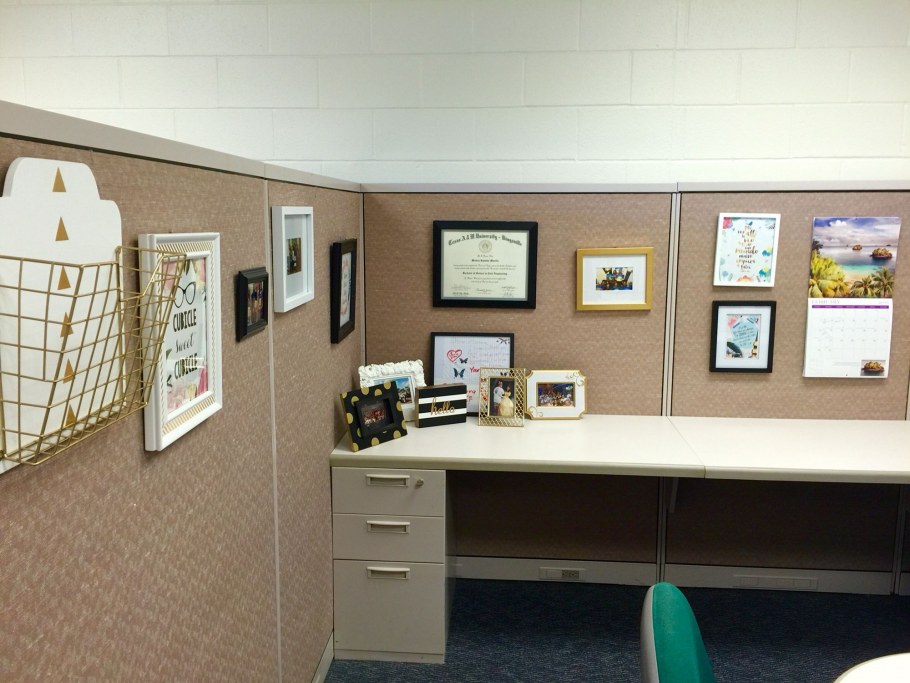 Украшение рабочего стола в кабинете