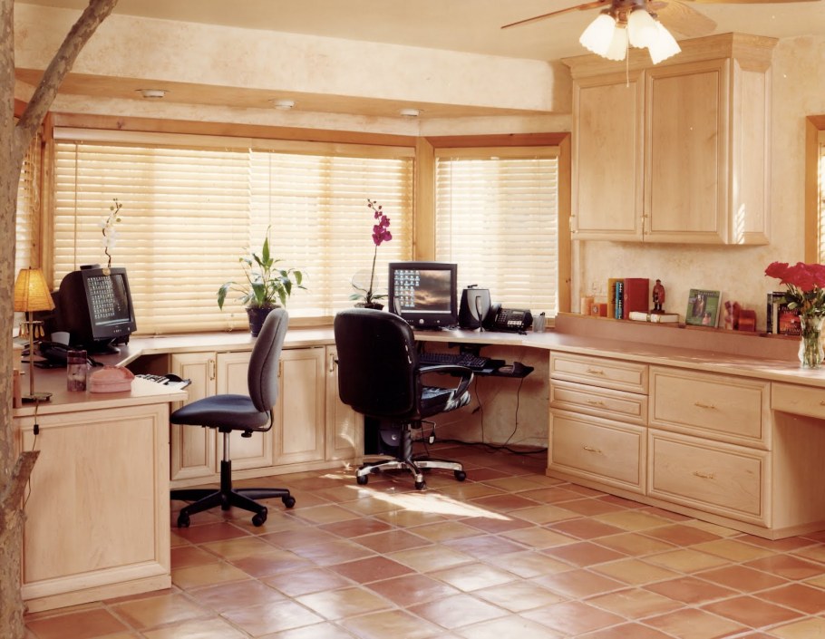 Маленький офис