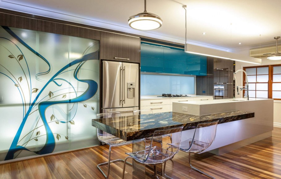 Оригинальная современная кухня