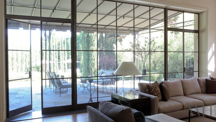 Ограждение лестницы в стиле ар-деко