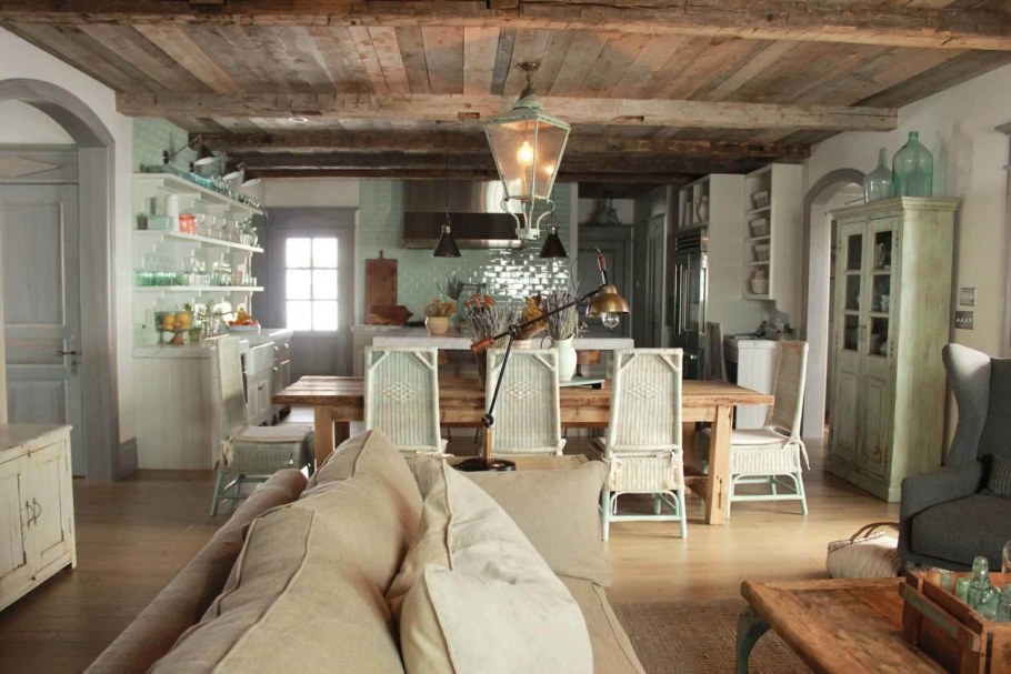 Фазенда мансарда в стиле Прованс