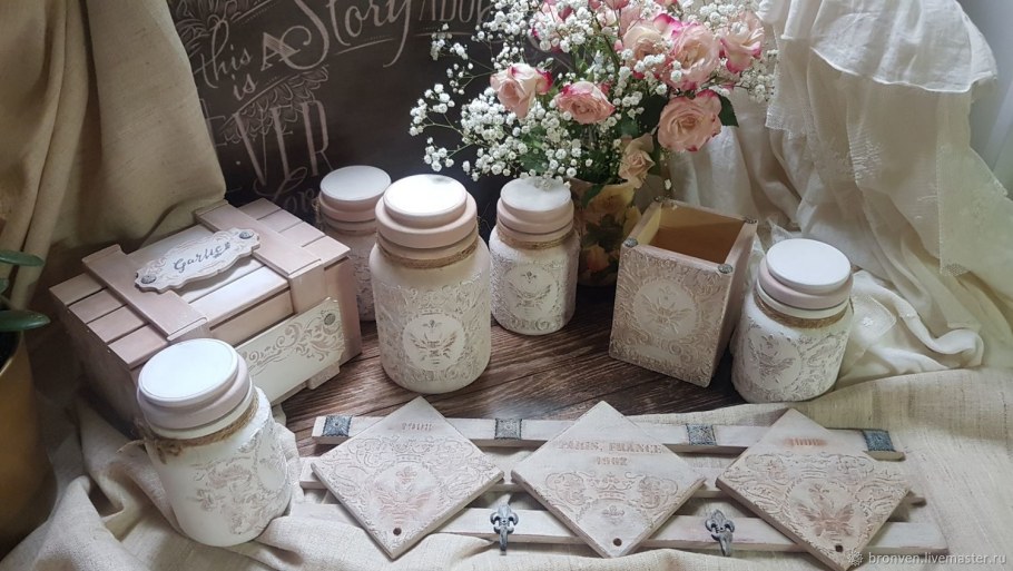 Полки настенные в стиле Прованс