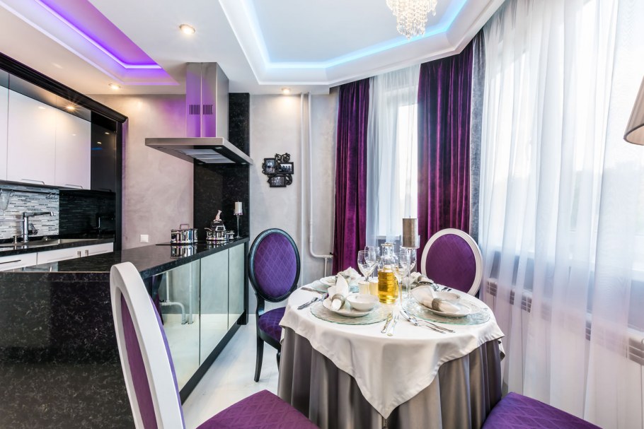 Интерьер кухни в фиолетовых тонах