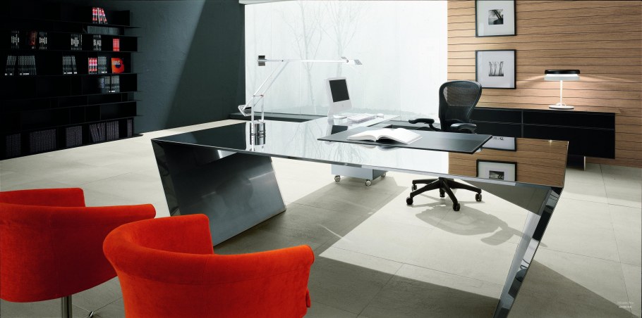 Интерьер кабинета Хай тек