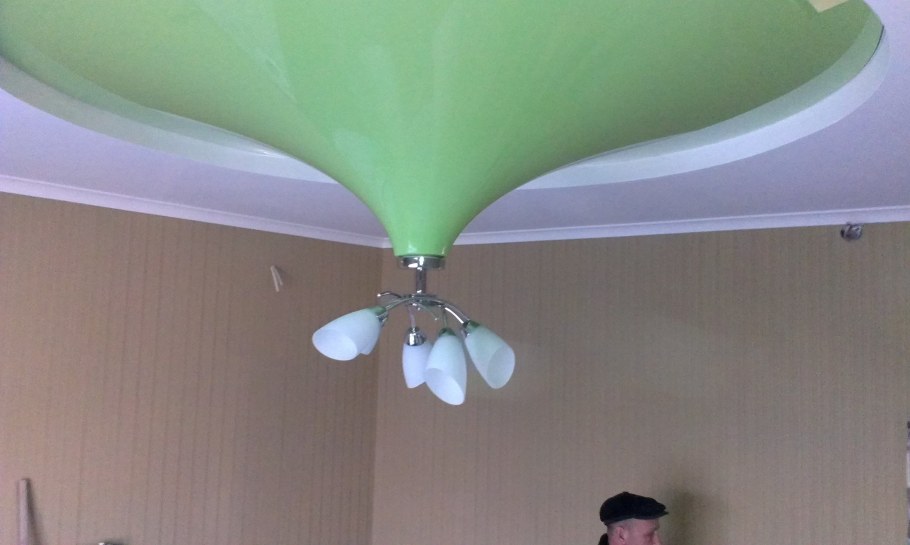 Монтажник натяжных потолков