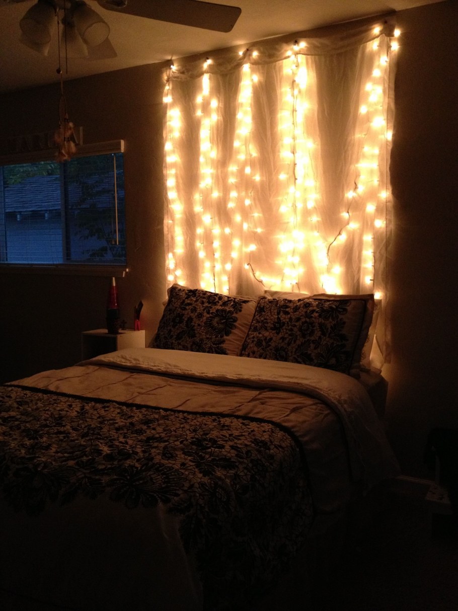 Кровать с подсветкой