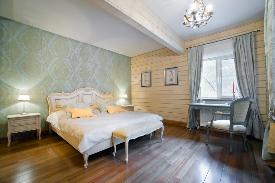 Имитация бруса в спальне