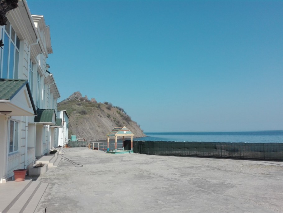 Алушта эллинги у моря