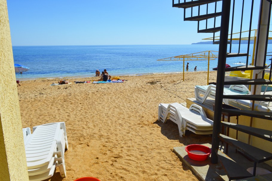 Золотые Пески Феодосия эллинг