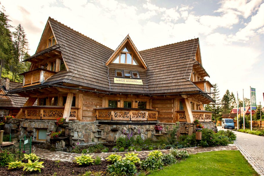 Деревянный дом в Славянском стиле