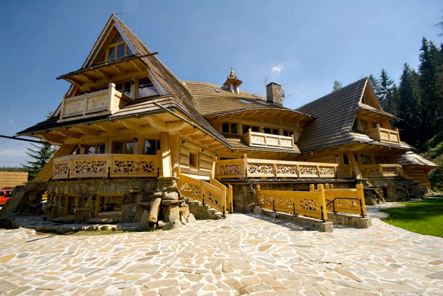 Отели в Славянском стиле