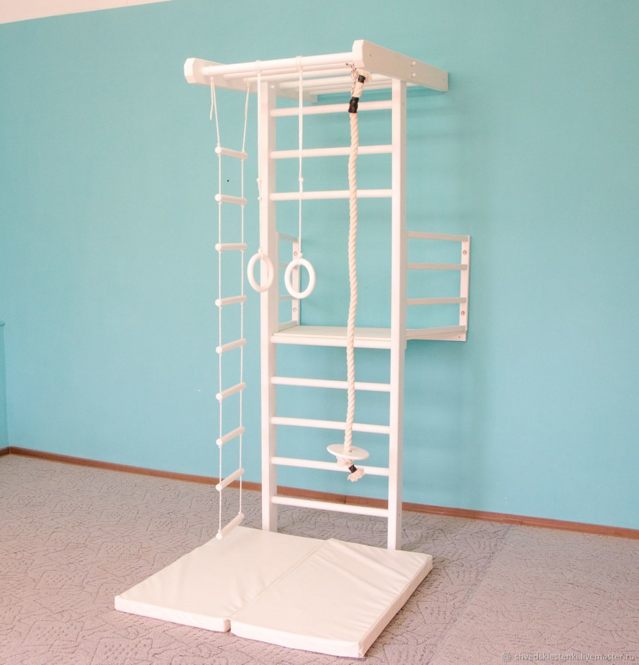 Шведская стенка с рукоходом № 1