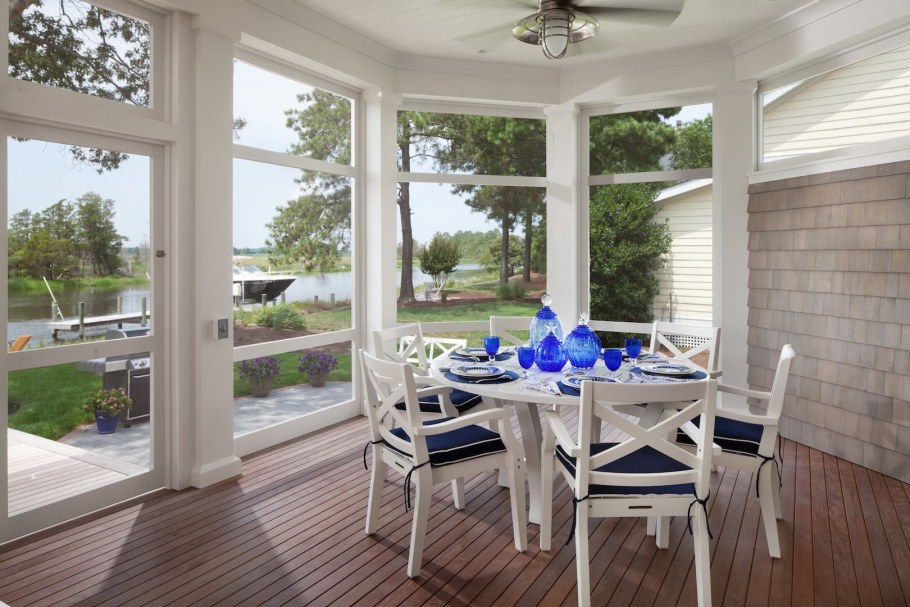 Застекленная веранда в морском стиле