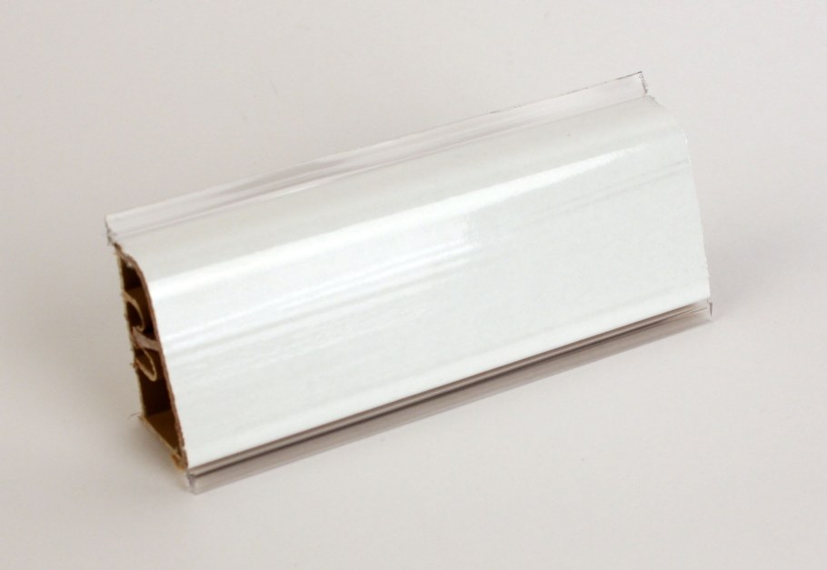 Плинтус - белый глянец ар740 (3м) - 3 000мм пластик Termoplast