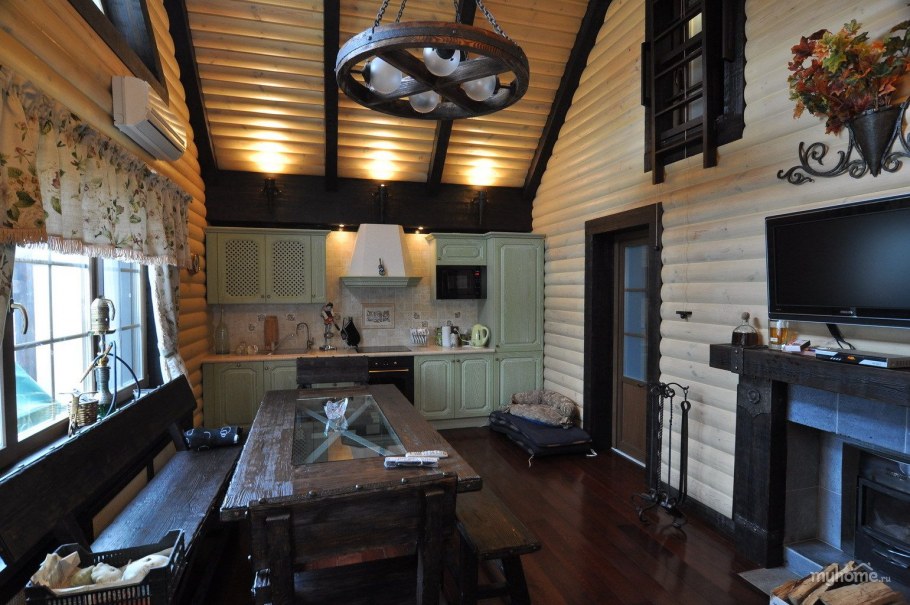 Дачный домик внутри