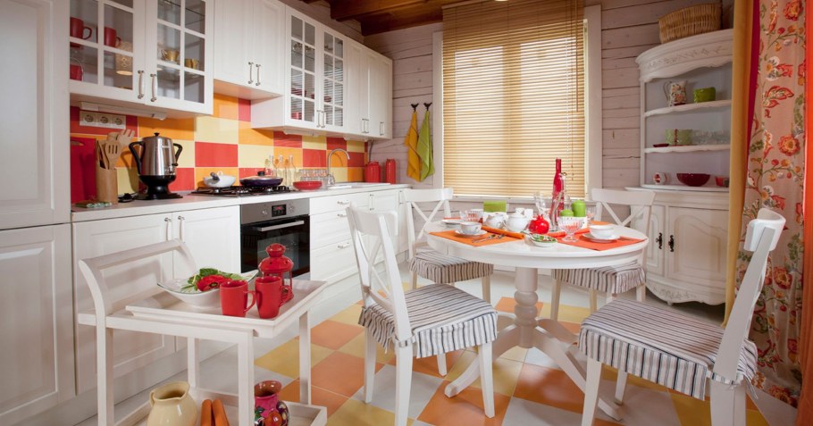 Дачная кухня в стиле Прованс