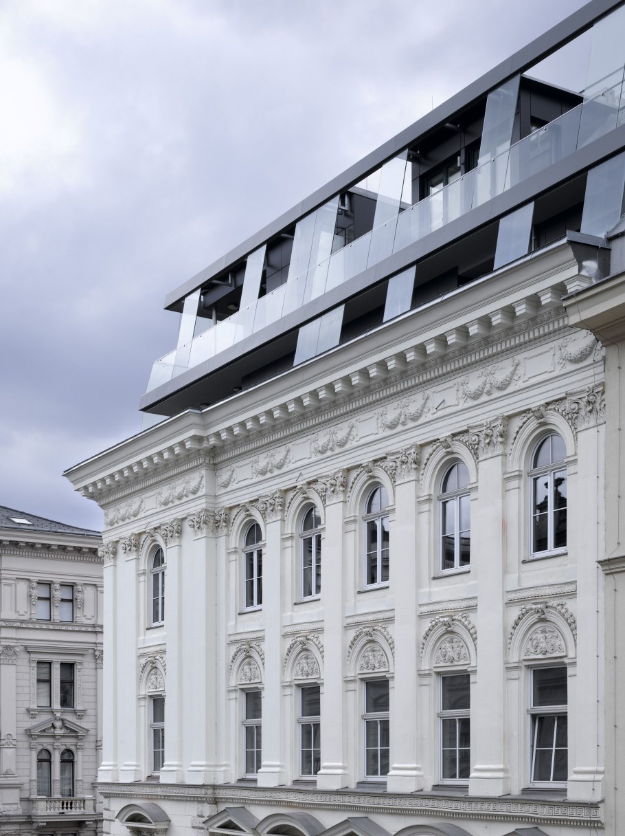 Фасад исторического здания