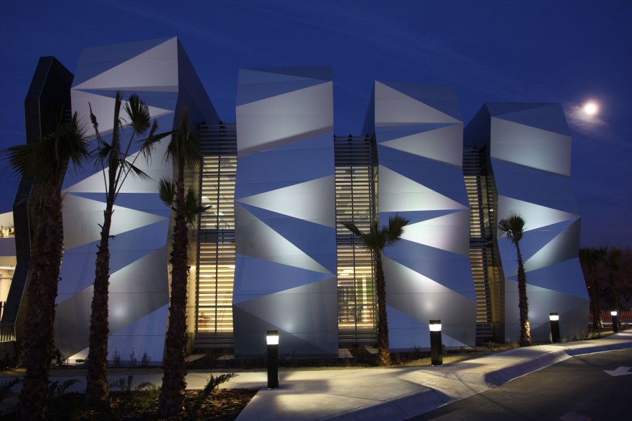 Длинные здания