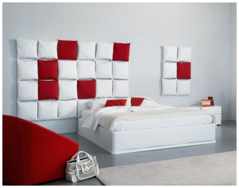 Мягкие подушки на стену