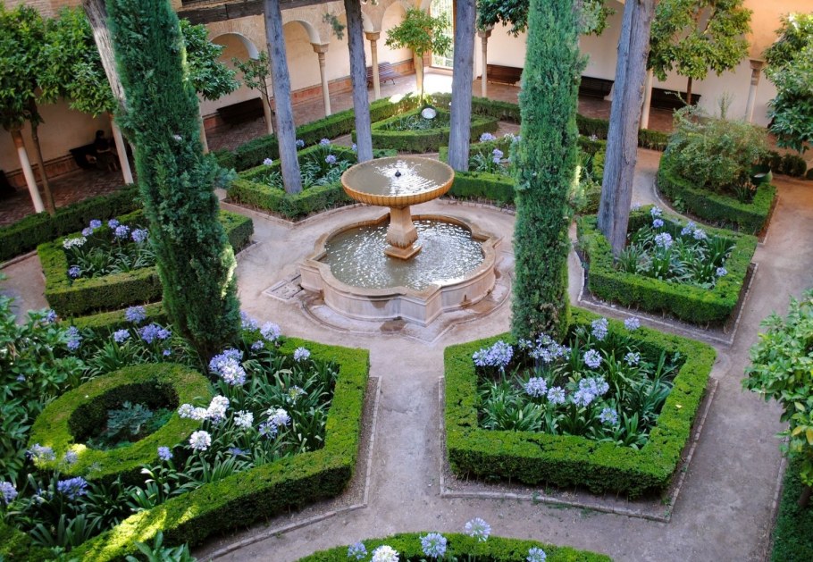 Сад Эрам в Ширазе