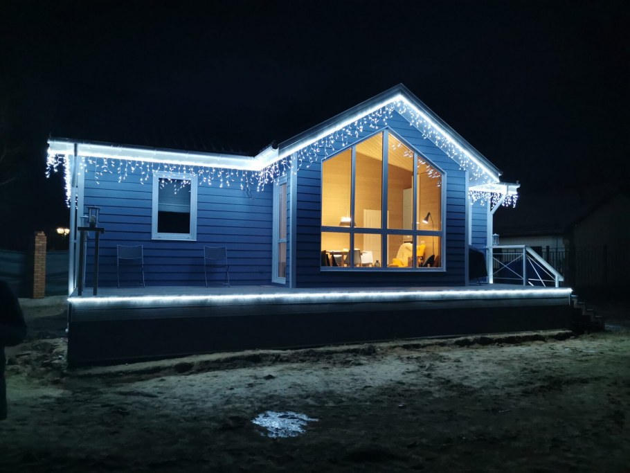 Подсветка фасада светодиодной лентой