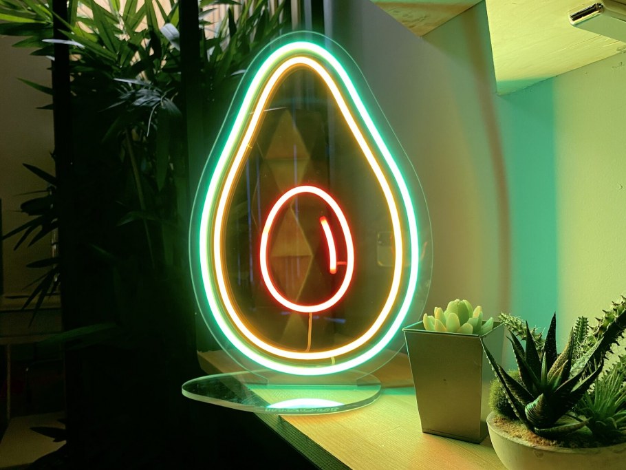 Неон табличка
