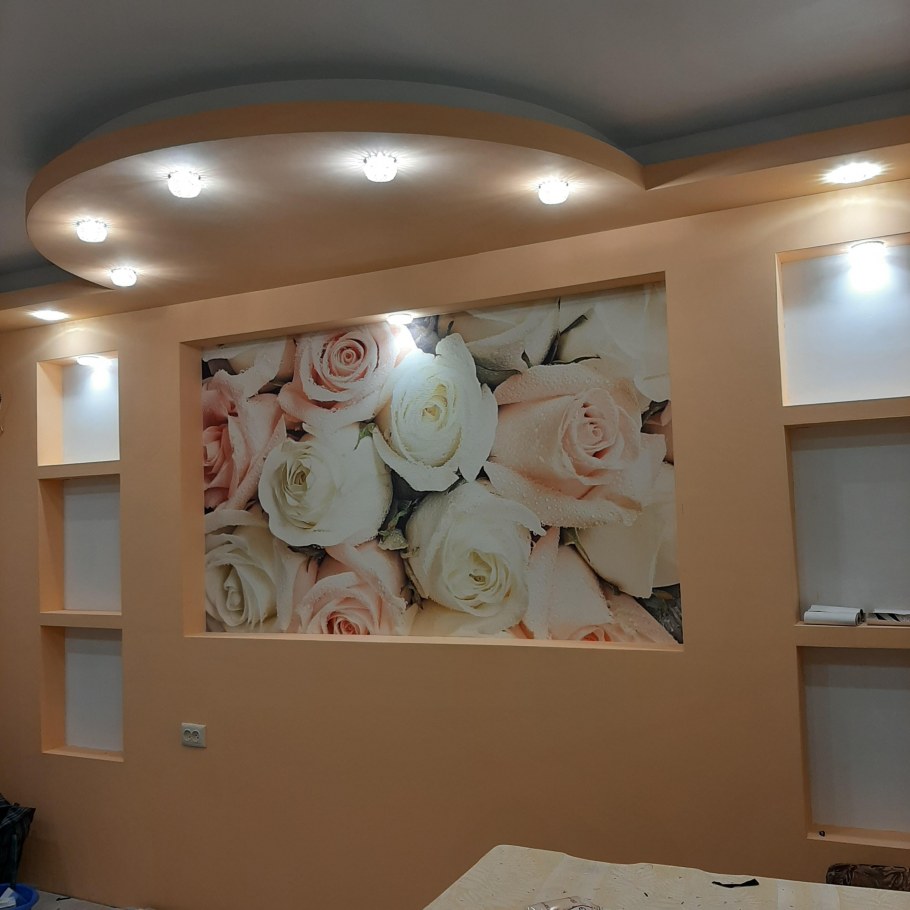 Перегородка из гипсокартона с нишами