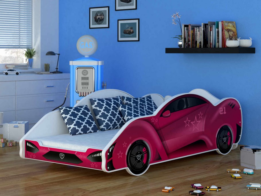 Двухэтажная комната для девочки