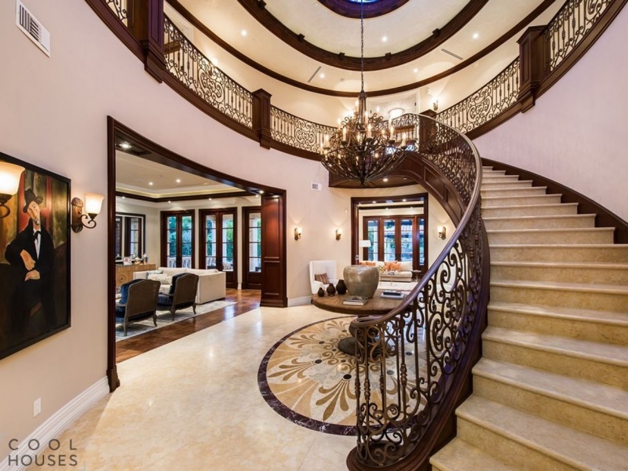 Красивые особняки внутри и снаружи