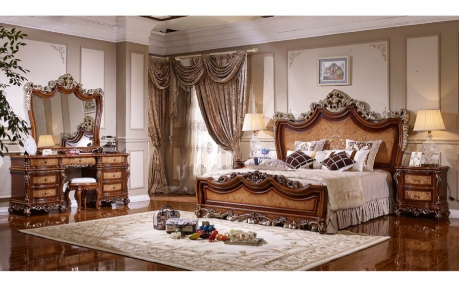 Спальная мебель светлая 6 дверная