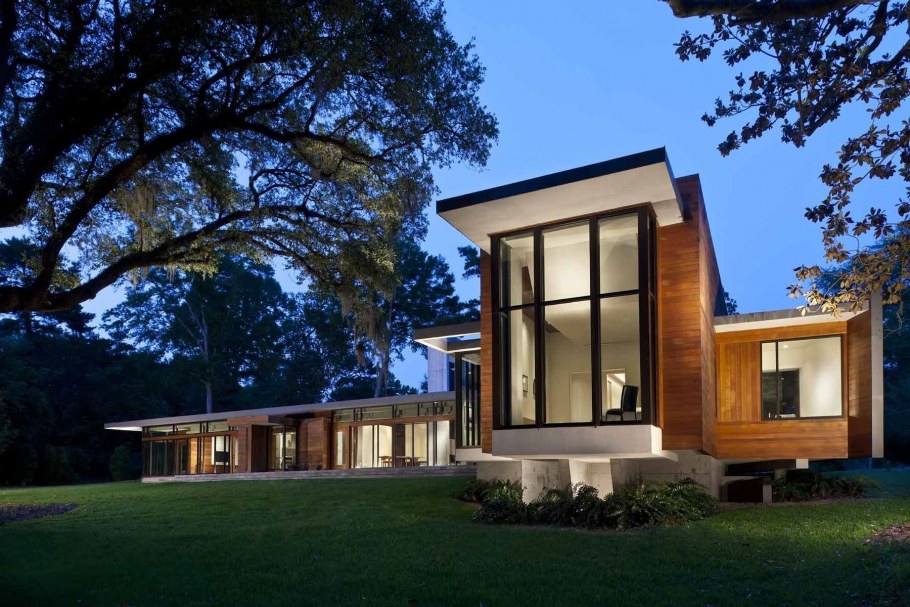 Современный загородный дом