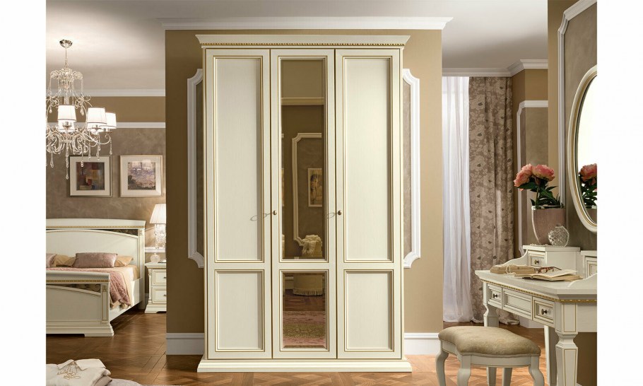 Шкаф четырехстворчатый Nostalgia Camelgroup