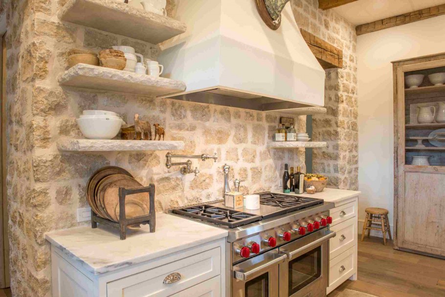 Плитка в деревенском стиле для кухни