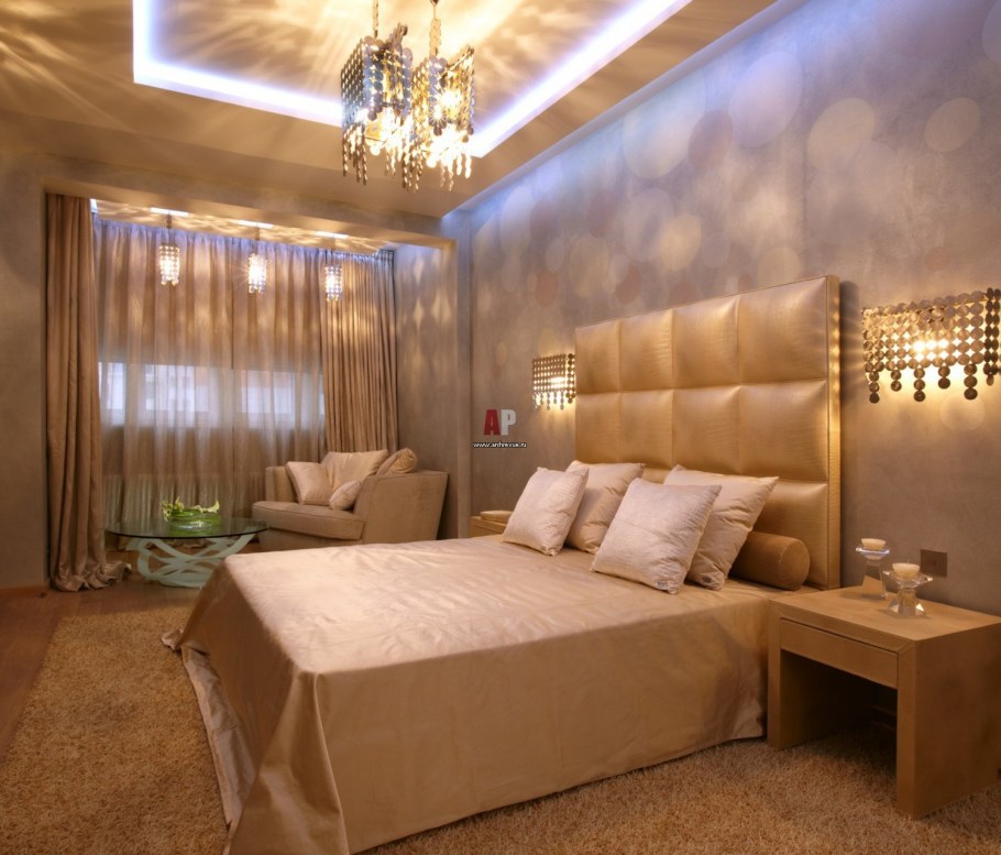 Точечное освещение в спальне