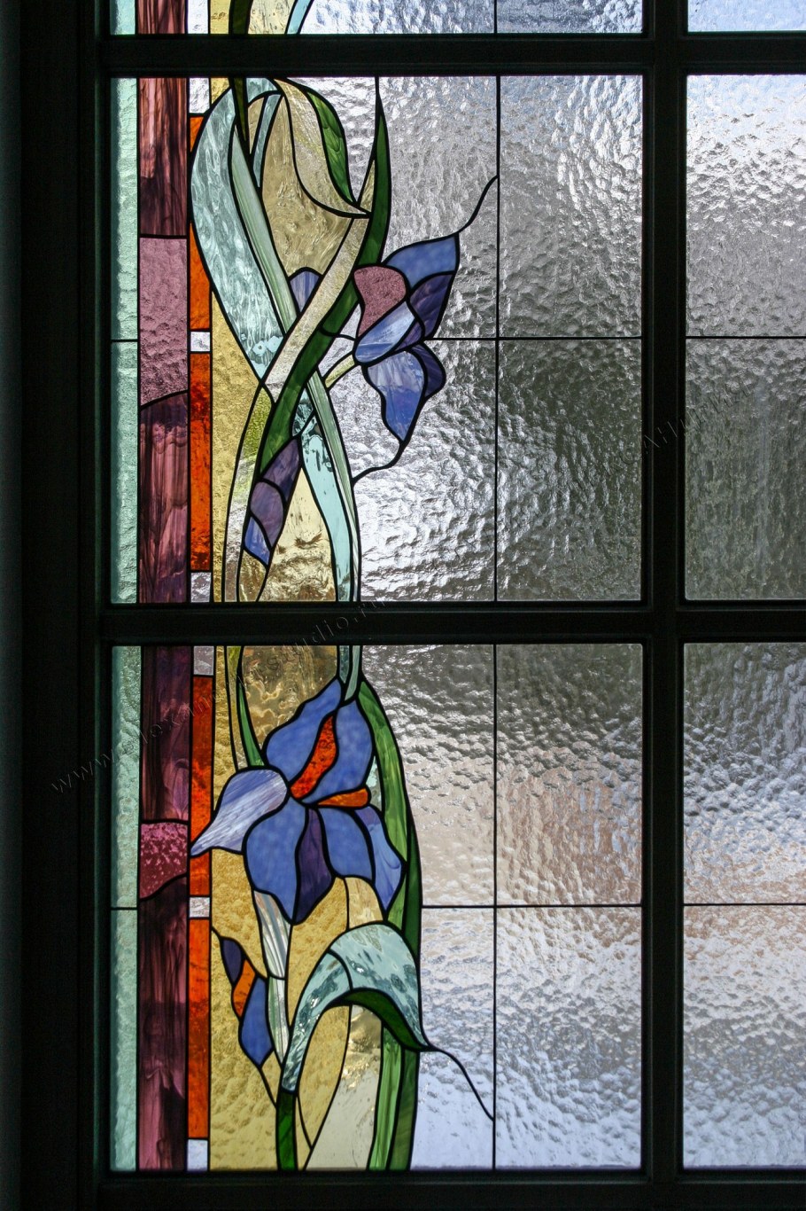 Врубель витраж Ирис