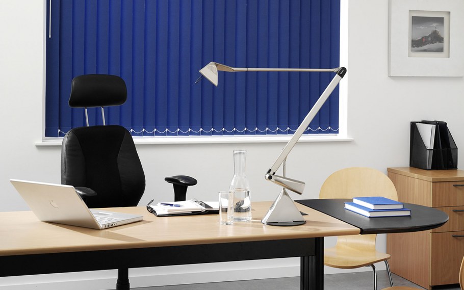 Жалюзи в офис вертикальные