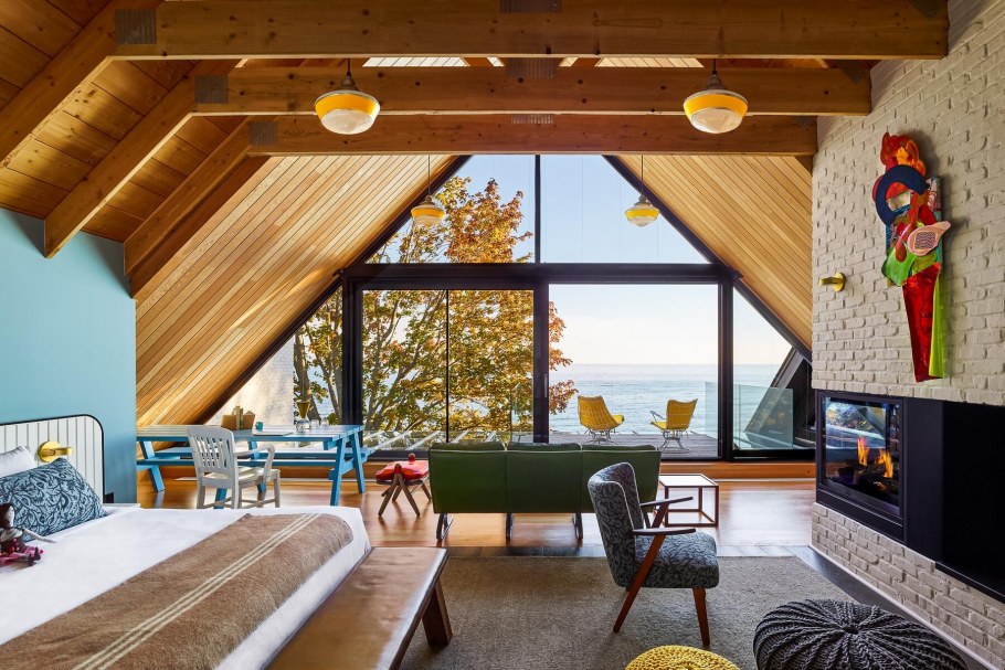 Мансарда с балконом