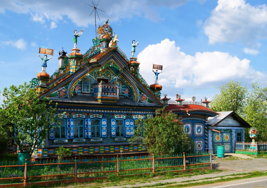 Дом кузнеца Кириллова, село Кунара, Свердловская область, Россия
