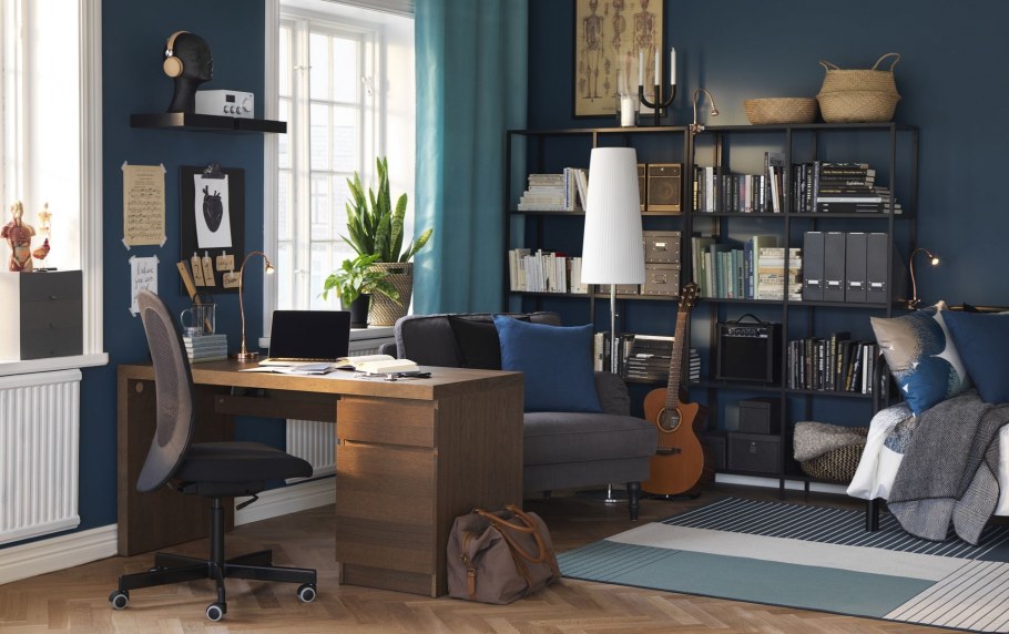 Письменный стол Malm ikea