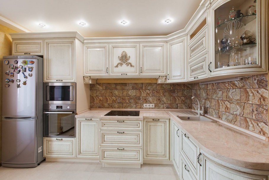 Кухня в светлых тонах в современном стиле