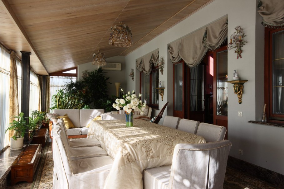 Веранда в классическом стиле