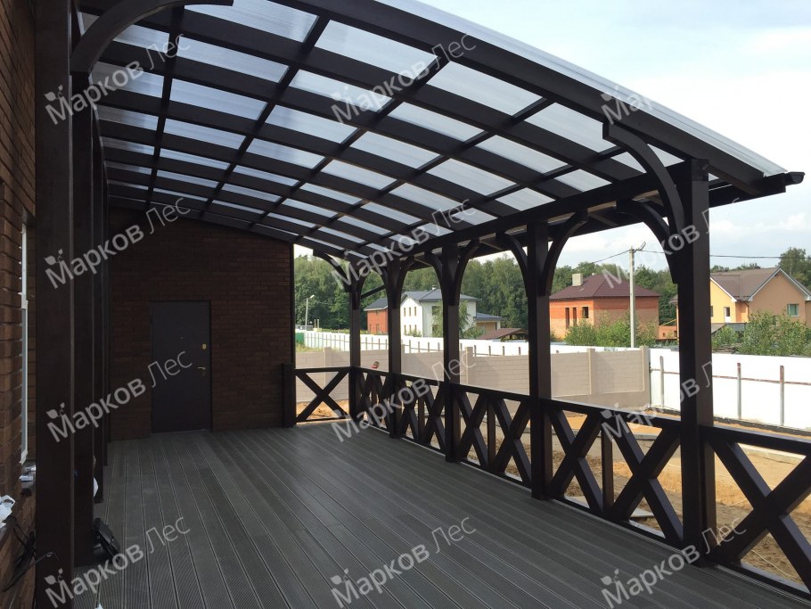 Открытый навес к дому