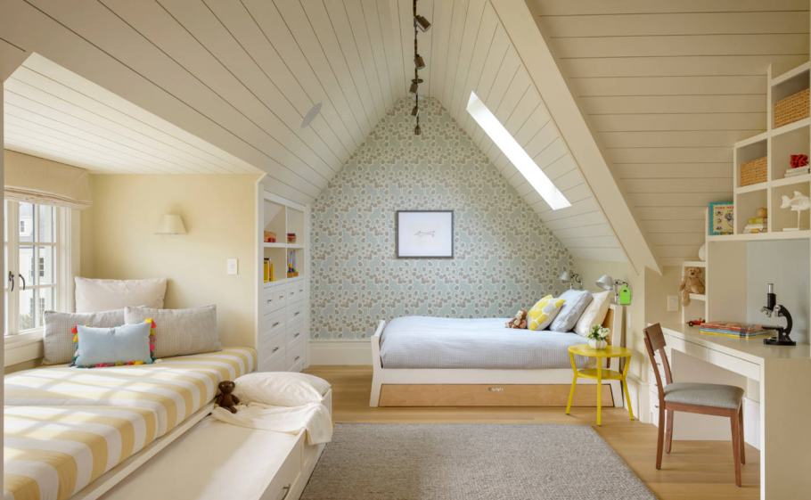 Мебель для детской на мансарде